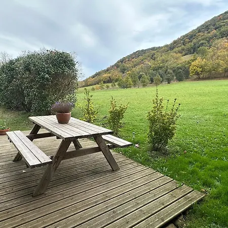 Hébergement de vacances La Glycine Dun