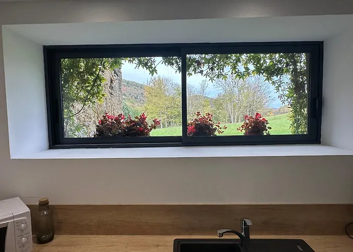 Hébergement de vacances La Glycine *