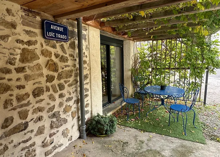 Hébergement de vacances La Glycine *